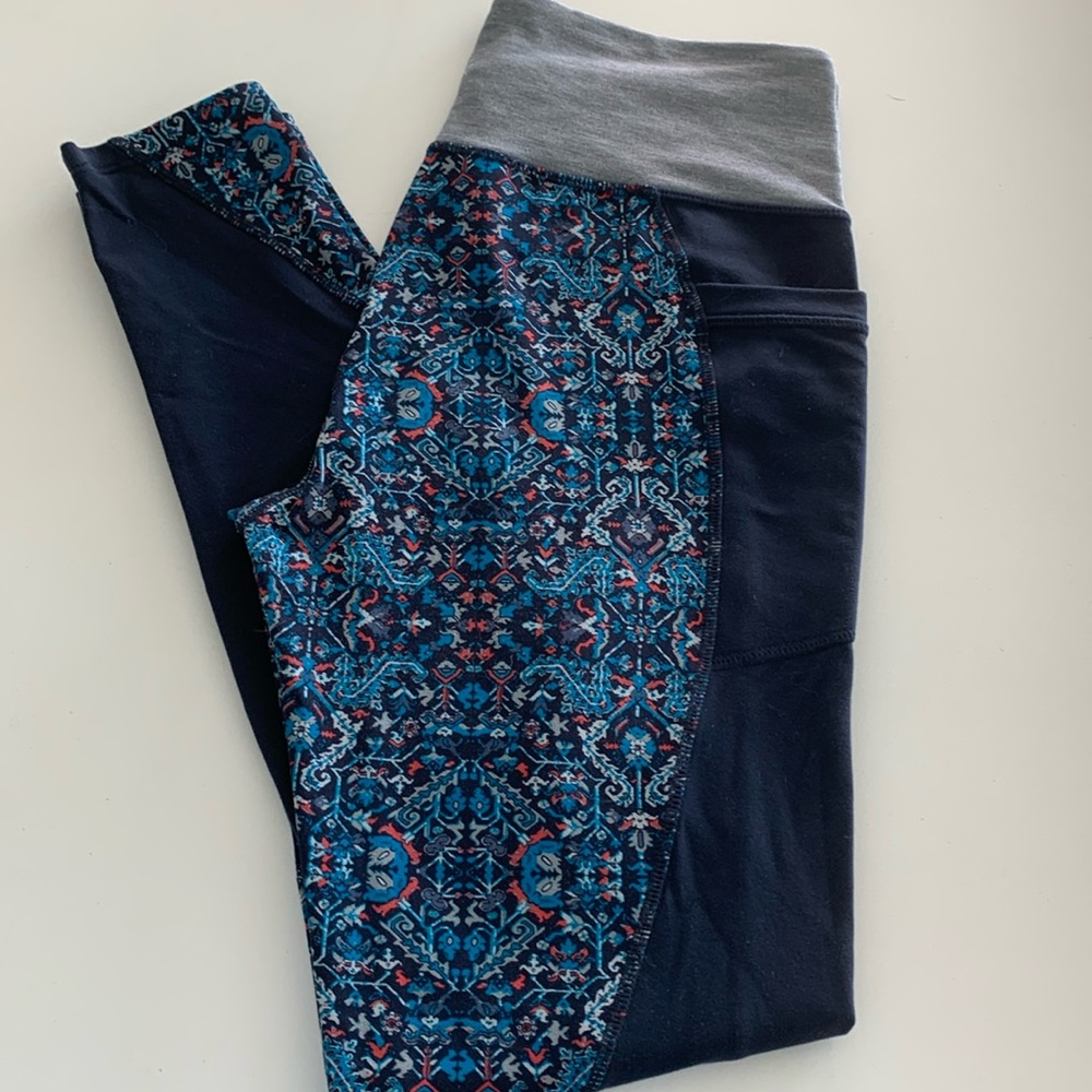 Athleta leggings size M soft